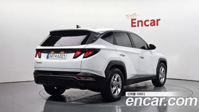 Hyundai Tucson Tucson (NX4) Дизель 2.0 2WD — Фото автомобиля 2