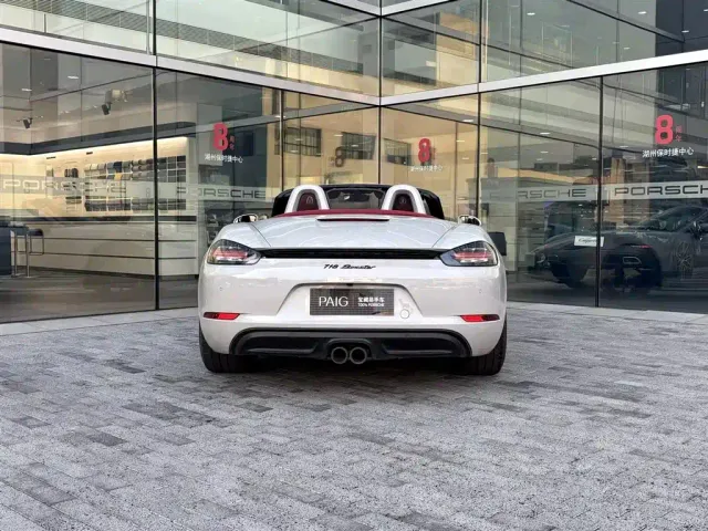 Porsche 718 — Фото автомобиля 4