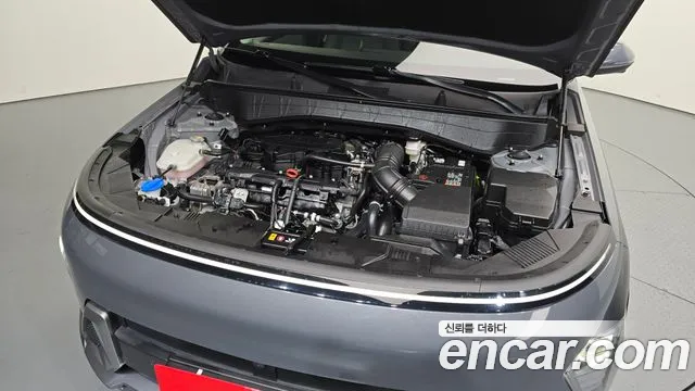 Hyundai Kona Kona (SX2) Бензин 1.6 Turbo 4WD — Фото автомобиля 6