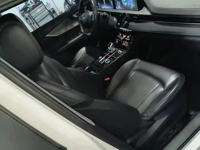 Chery Tiggo 8 PLUS Kunpeng e+ — Фото автомобиля 19