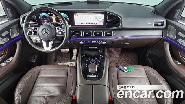 Mercedes-Benz GLS-Class — Фото автомобиля 6
