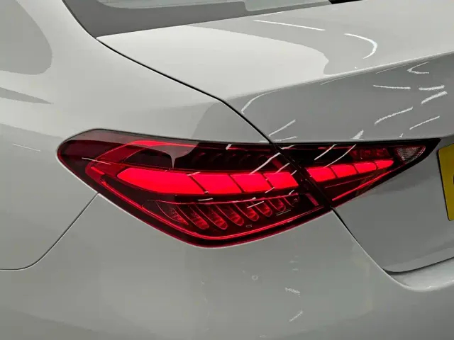 Mercedes-Benz C-Class — Фото автомобиля 10