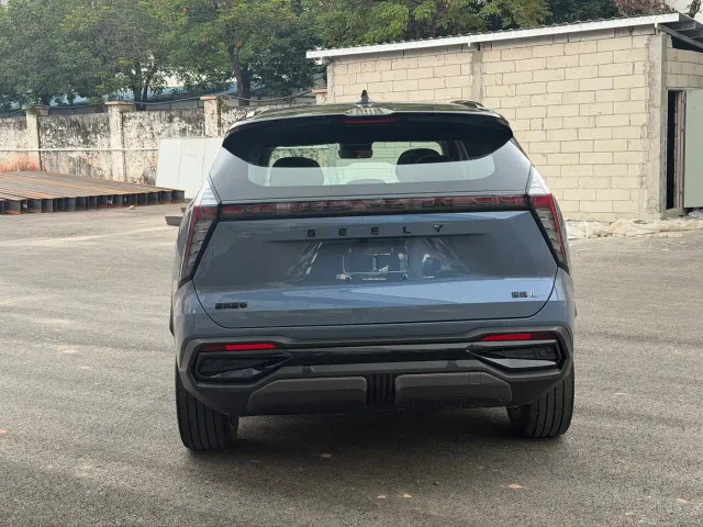 Geely Boyue L — Фото автомобиля 11