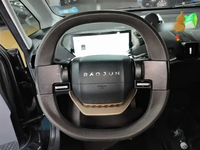 Baojun KiWi EV — Фото автомобиля 10