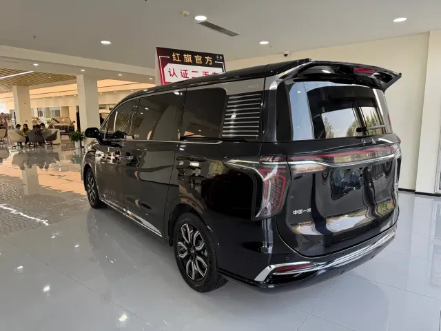 Hongqi HQ9 — Фото автомобиля 7