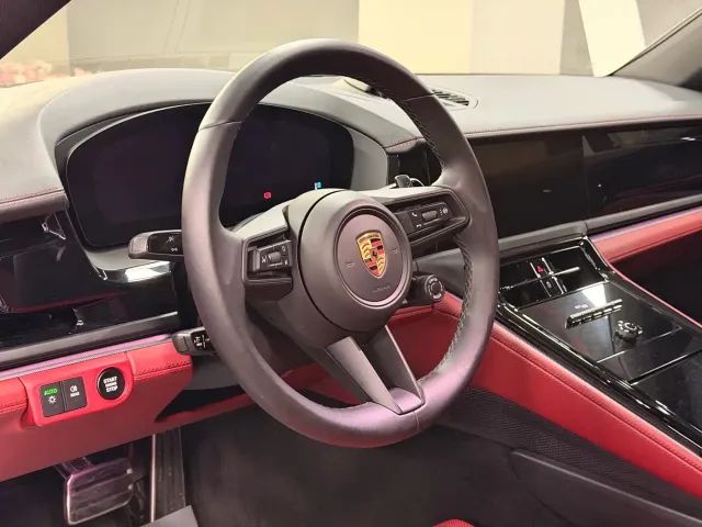 Porsche Panamera — Фото автомобиля 12