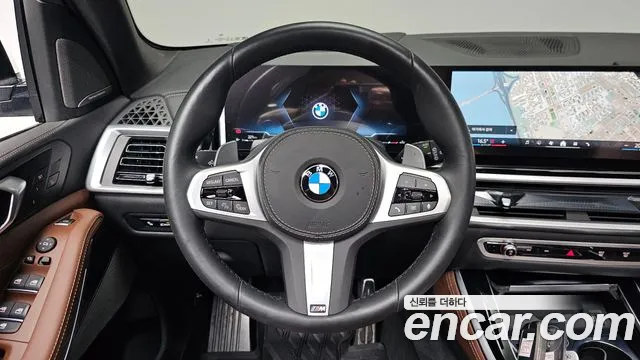 BMW X5 xDrive 40i M Sport — Фото автомобиля 5