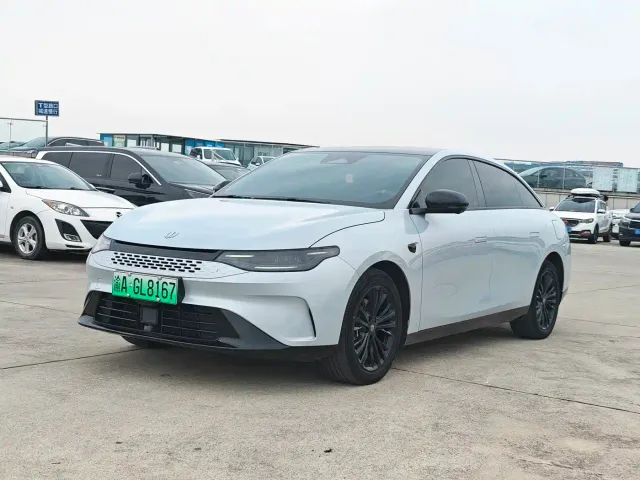 Фотография автомобиля — Leapmotor C01