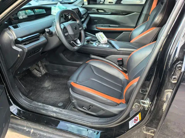 Changan UNI-V — Фото автомобиля 4