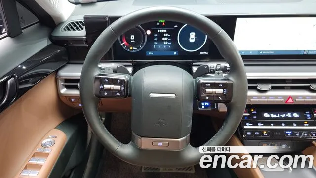 Hyundai Grandeur Grandeur (GN7) 2.5 Бензин 2WD — Фото автомобиля 5
