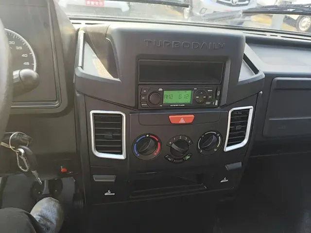 Iveco Daily — Фото автомобиля 12