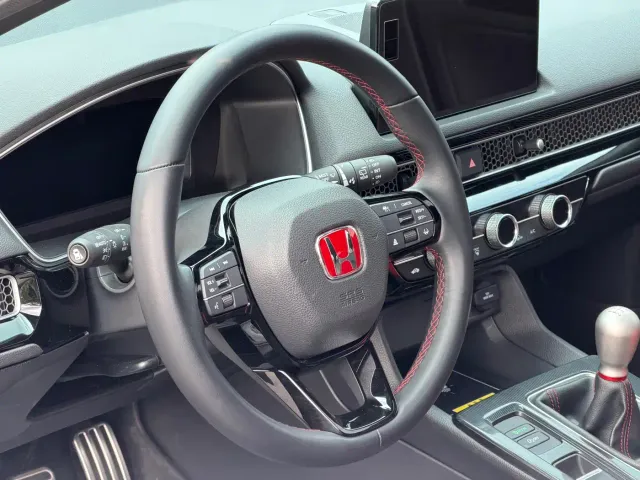 Honda Civic — Фото автомобиля 10