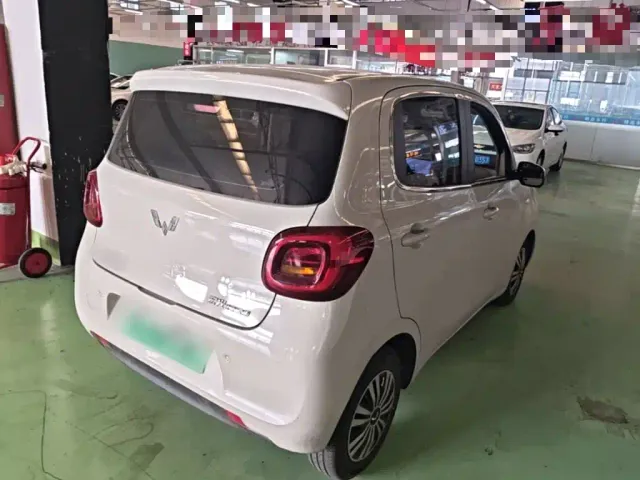 Wuling Hongguang Mini EV — Фото автомобиля 6