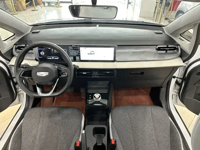 Geely Geometry E Firefly — Фото автомобиля 17