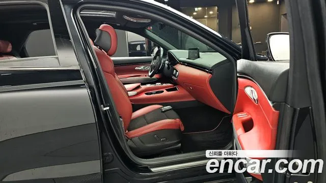 Genesis GV70 2.5T Бензин AWD — Фото автомобиля 11