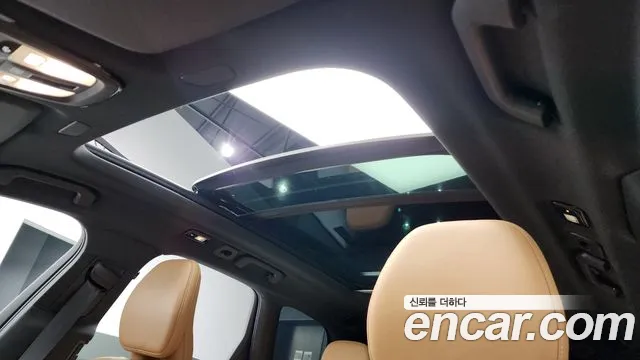 Вольво XC60 — Фото автомобиля 16