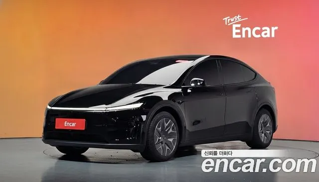 Фотография автомобиля — Tesla Model Y