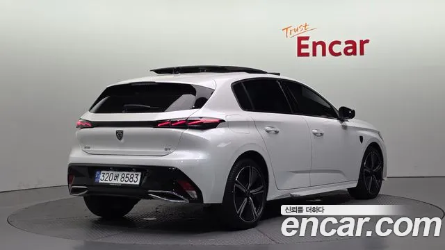 Peugeot 308 — Фото автомобиля 2