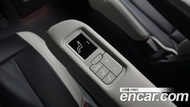 Kia EV9 — Фото автомобиля 13