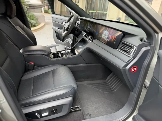 Li Auto ONE — Фото автомобиля 6