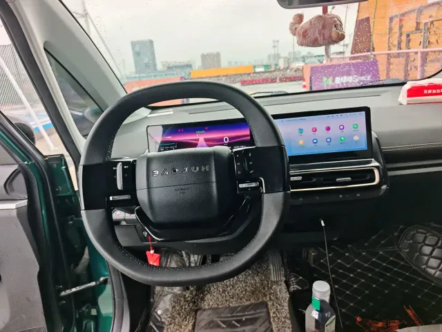 Baojun KiWi EV — Фото автомобиля 16