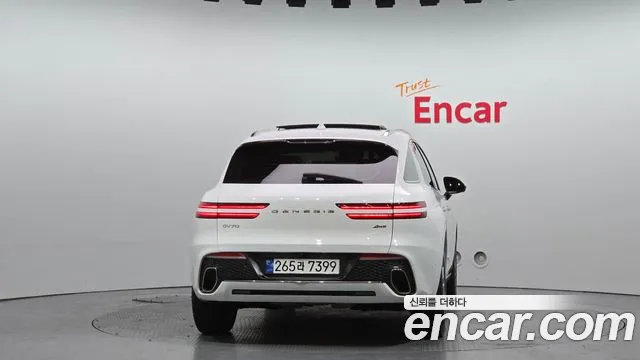 Genesis GV70 2.5T Бензин AWD — Фото автомобиля 4