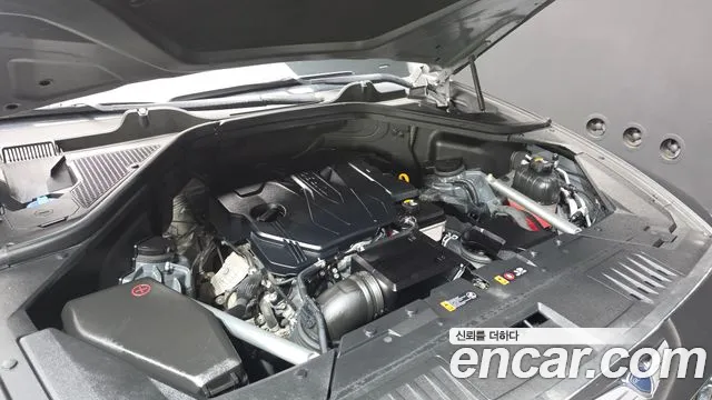 Genesis GV80 — Фото автомобиля 9