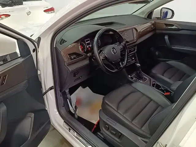 Volkswagen Tharu — Фото автомобиля 15