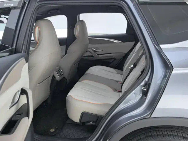 BYD Song Pro — Фото автомобиля 11