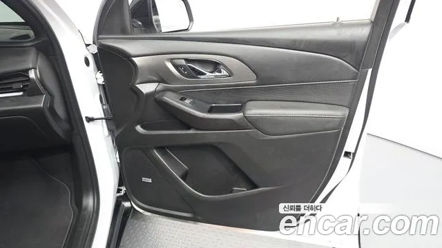 Chevrolet Traverse — Фото автомобиля 13