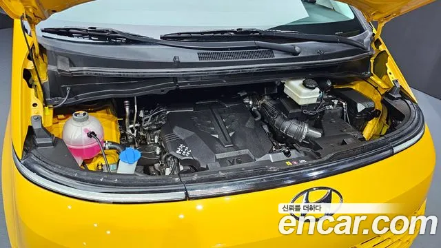 Hyundai Staria Staria L3.5 Школьный автобус — Фото автомобиля 6