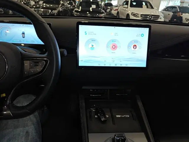 BYD Seal 06 — Фото автомобиля 9