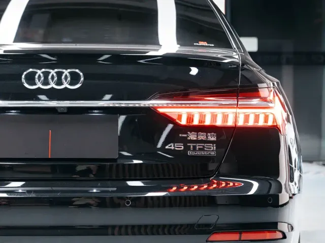 Audi A6L — Фото автомобиля 6