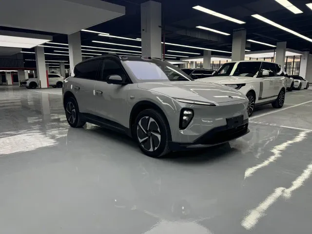 Nio ES6 — Фото автомобиля 3