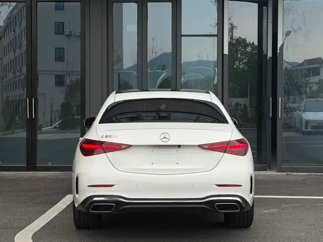 Mercedes-Benz C-Class — Фото автомобиля 13