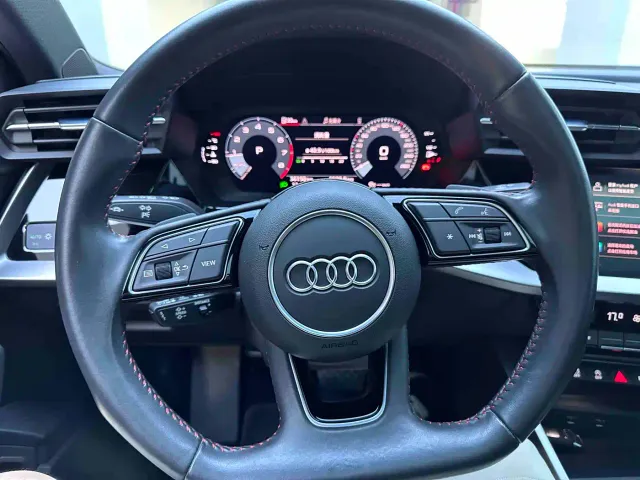 Audi A3 — Фото автомобиля 12