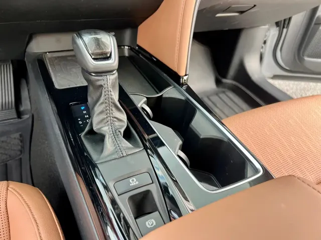 Toyota Camry — Фото автомобиля 22