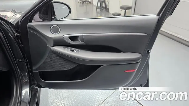 Hyundai Sonata — Фото автомобиля 14
