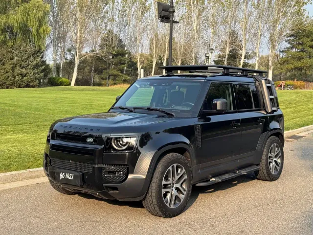 Фотография автомобиля — Land Rover Defender