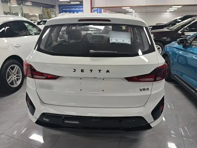 Jetta VS5 — Фото автомобиля 5