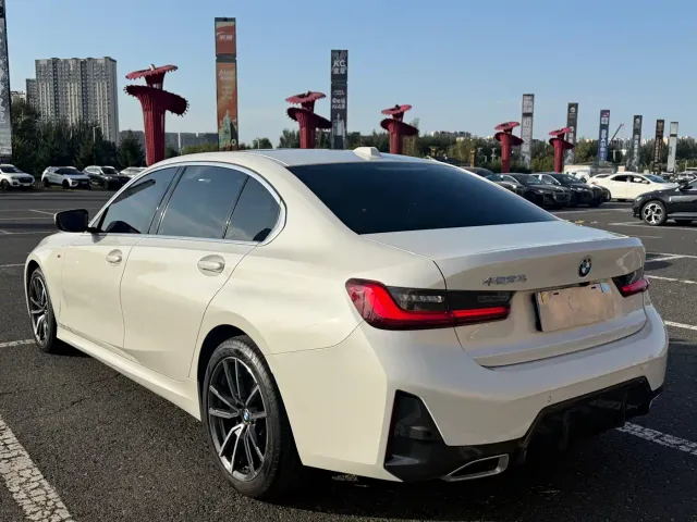 BMW 3 Series — Фото автомобиля 6