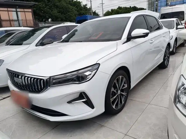 Фотография автомобиля — Geely Emgrand