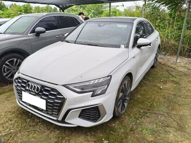 Фотография автомобиля — Audi A3