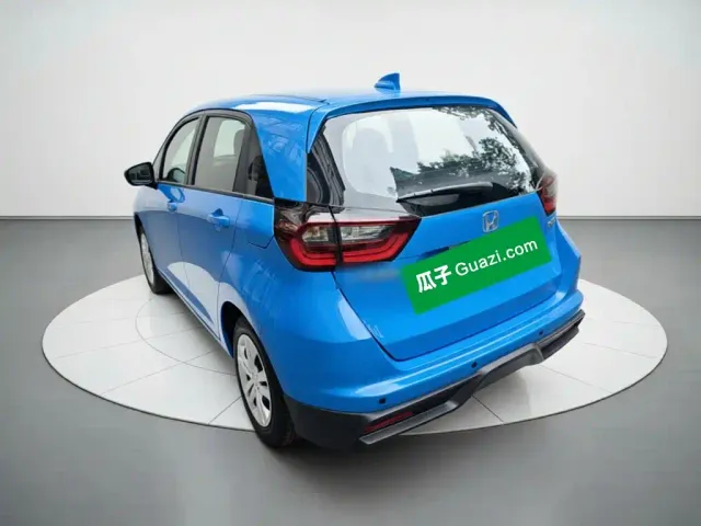 Honda Fit — Фото автомобиля 4