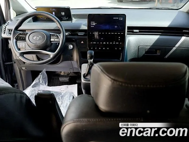 Hyundai Staria — Фото автомобиля 11
