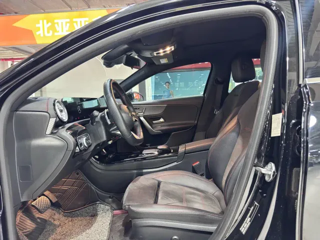 Mercedes-Benz A-Class — Фото автомобиля 7