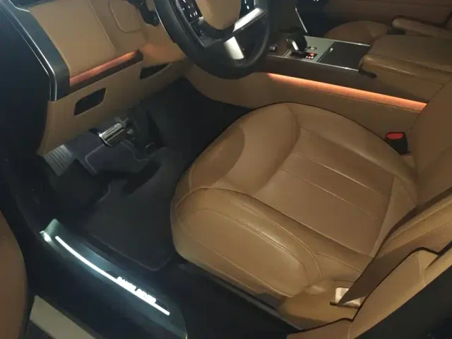 Land Rover Range Rover — Фото автомобиля 9