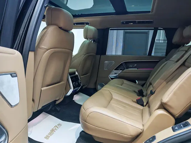 Land Rover Range Rover — Фото автомобиля 9