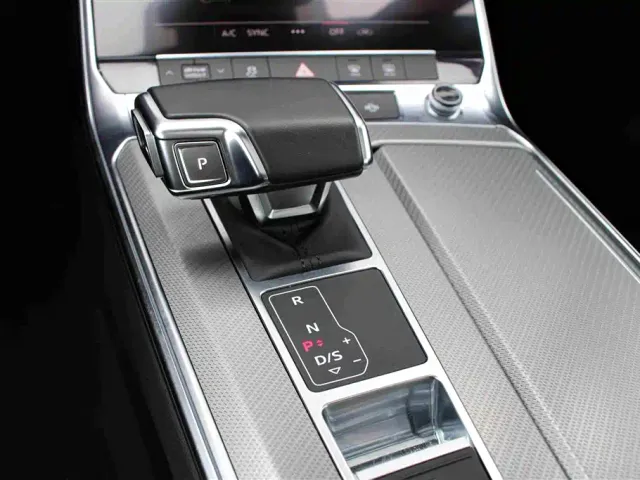 Audi A6L — Фото автомобиля 7