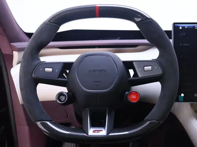 Xiaomi YU7 — Фото автомобиля 16